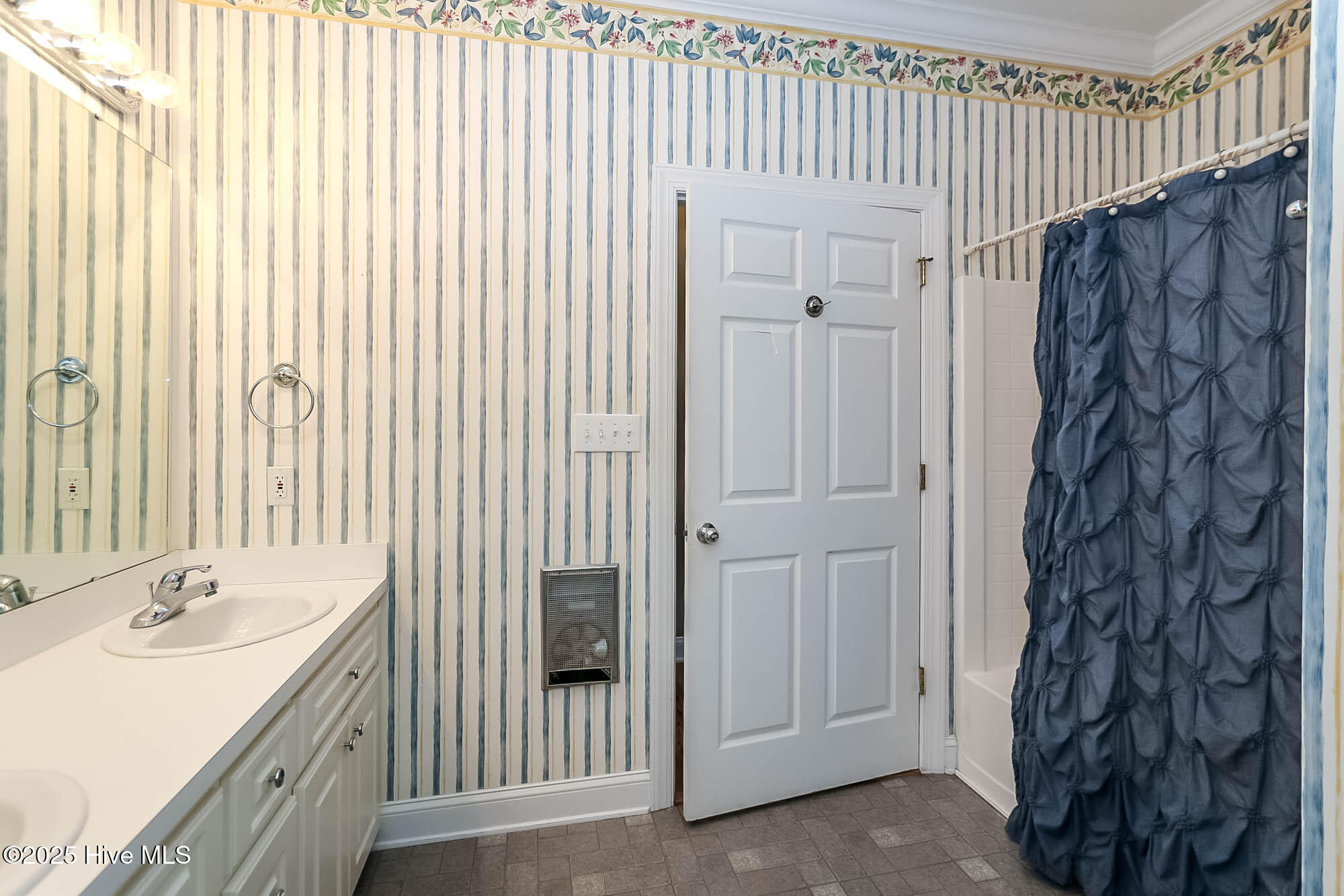 2911 Alton Phillips Road Kinston, NC 28504 - Photo 32 of 38 IMG_4871