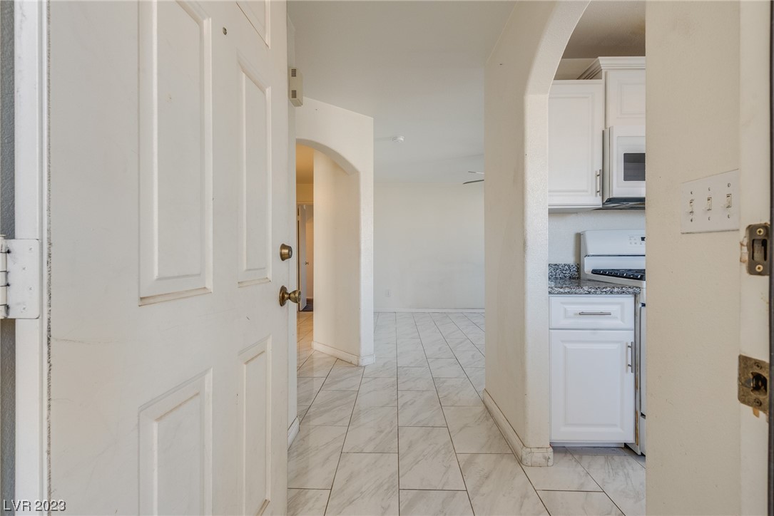 698 South Racetrack Road, Unit 1321 Henderson, NV 89015 - Photo 3 of 26