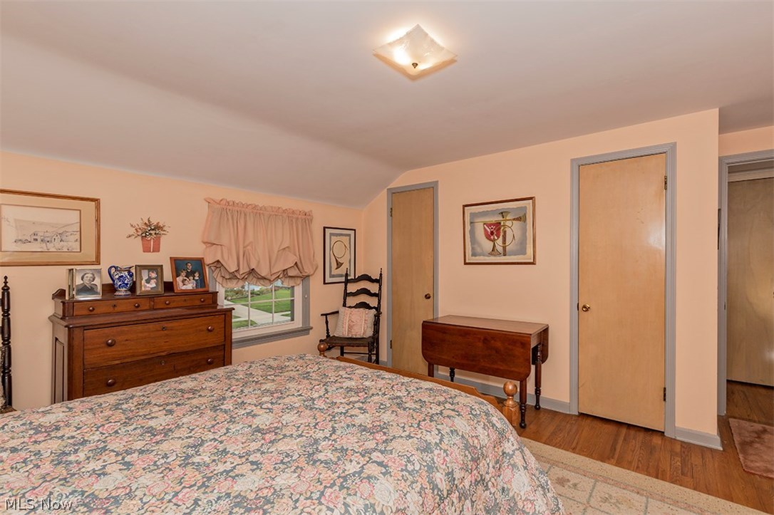 5251 East Farnhurst Road Cleveland, OH 44124 - Photo 17 of 32