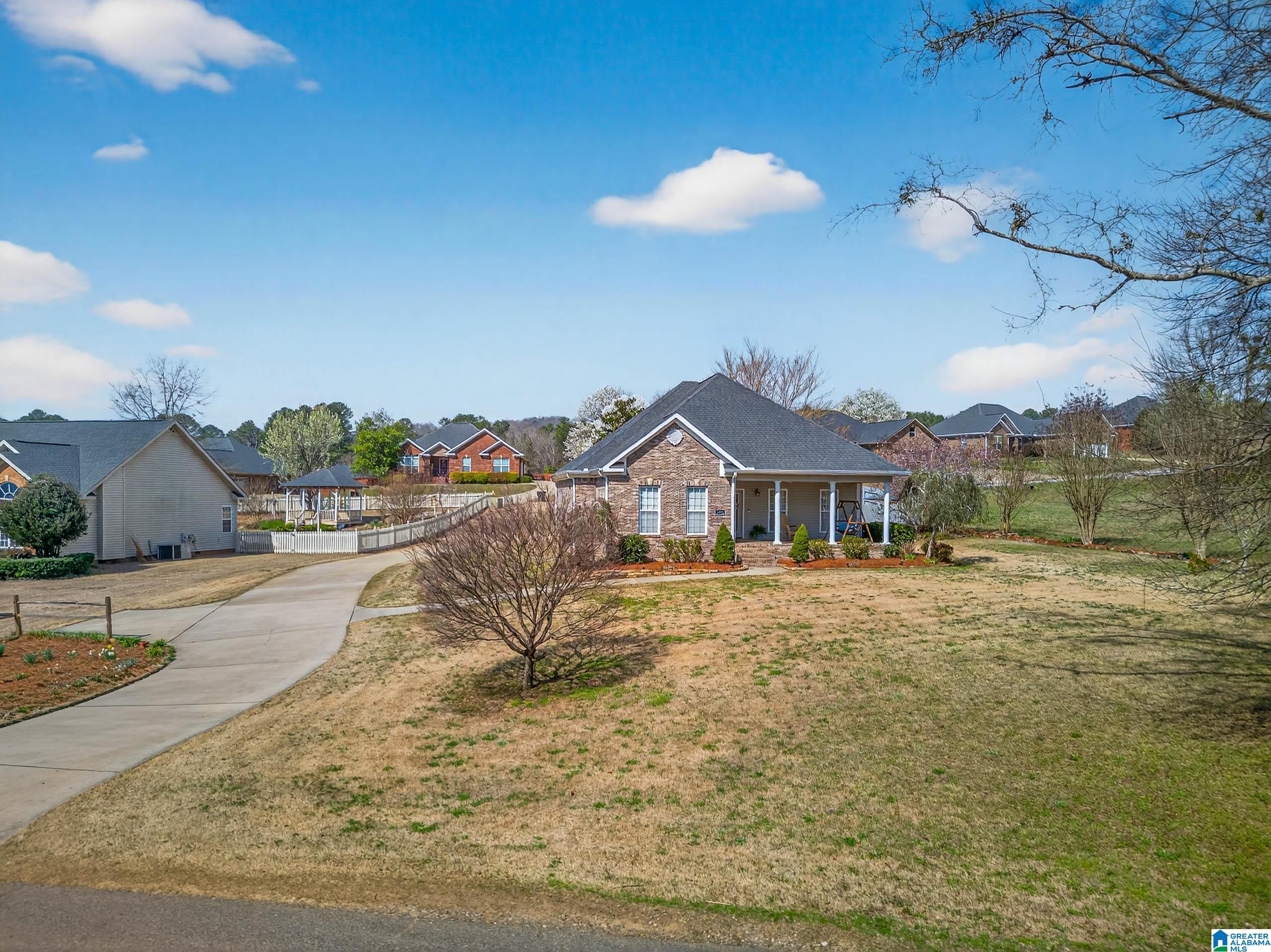 5880 Slasham Road Gadsden, AL 35907 - Photo 1 of 40