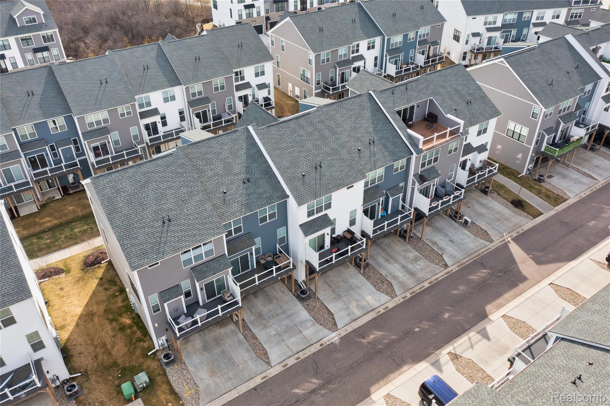 2963 Aughton Road Ann Arbor, MI 48105 - Photo 38 of 46 2963 Aughton drone-2.jpg