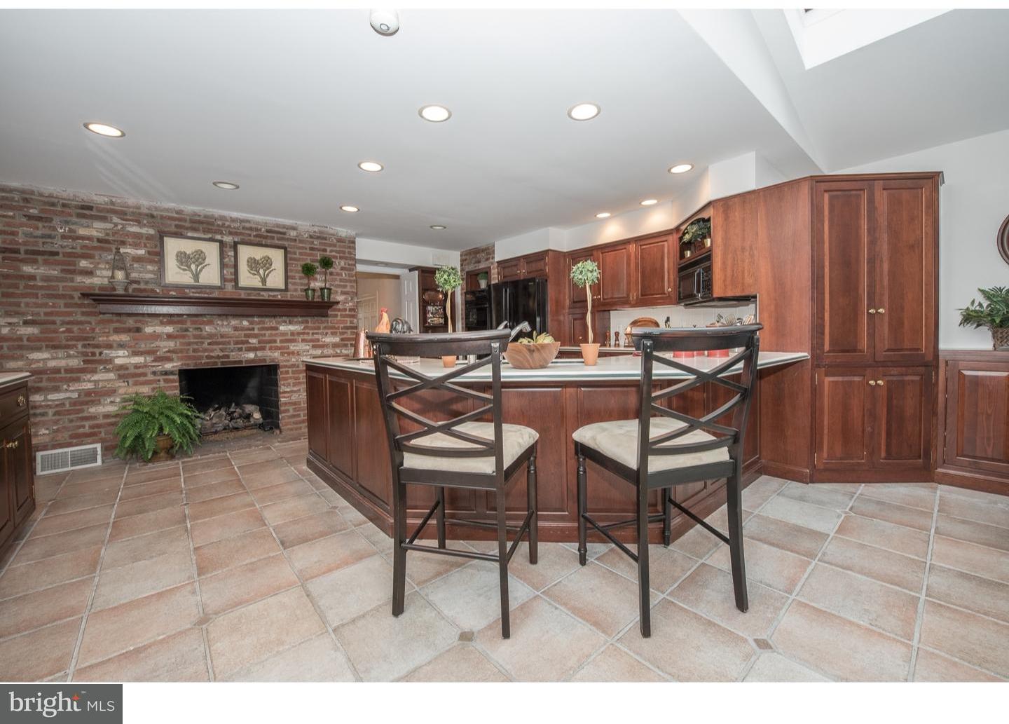 339 Strathmore Road Bryn Mawr, PA 19010 - Photo 6 of 25 Gallery Image 6