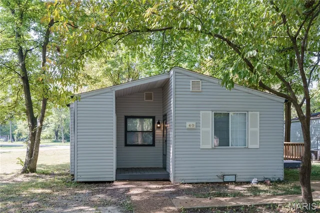 $99,900 | 40 Lilac Street, Glen Carbon, IL 62034