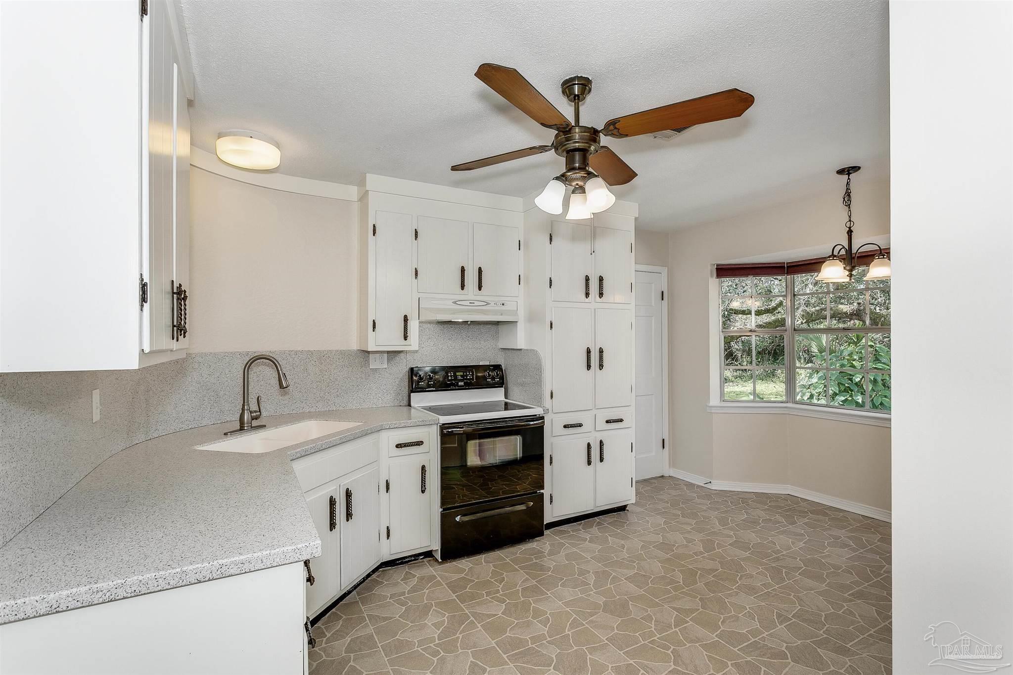 3930 Croydon Road Pensacola, FL 32514 - Photo 8 of 34 Gallery Image 8