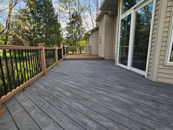 $499,000 | 146 Steamburg Drive, East Leroy, MI 49051