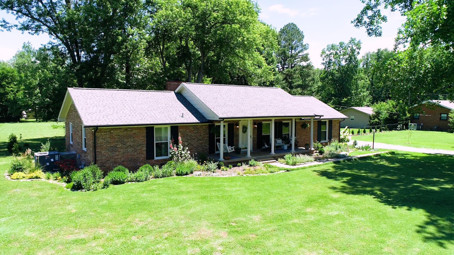 706 Lillard Road Murfreesboro, TN 37130 - Photo 4 of 63 Gallery Image 4