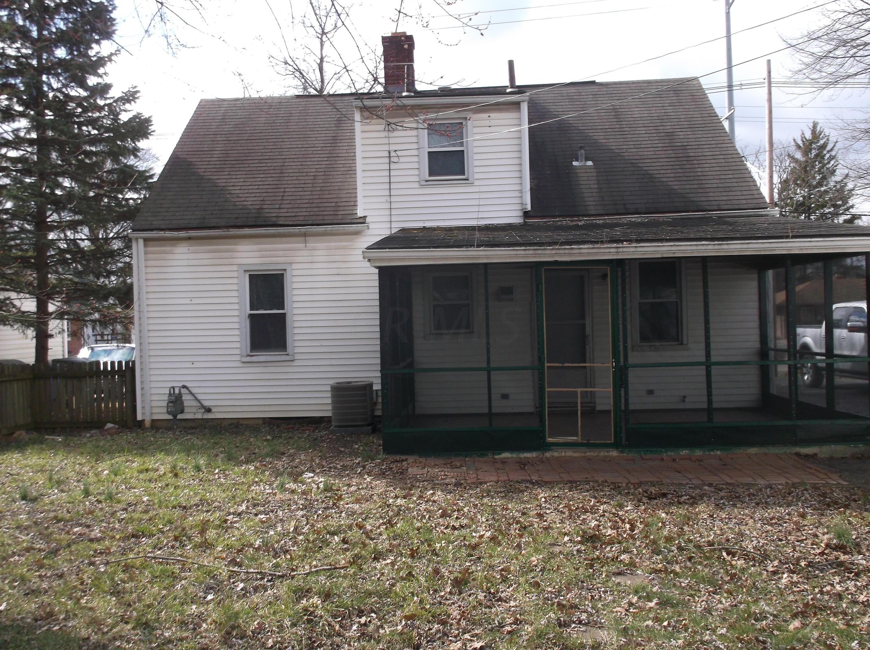 590 South James Road Columbus, OH 43213 - Photo 16 of 17