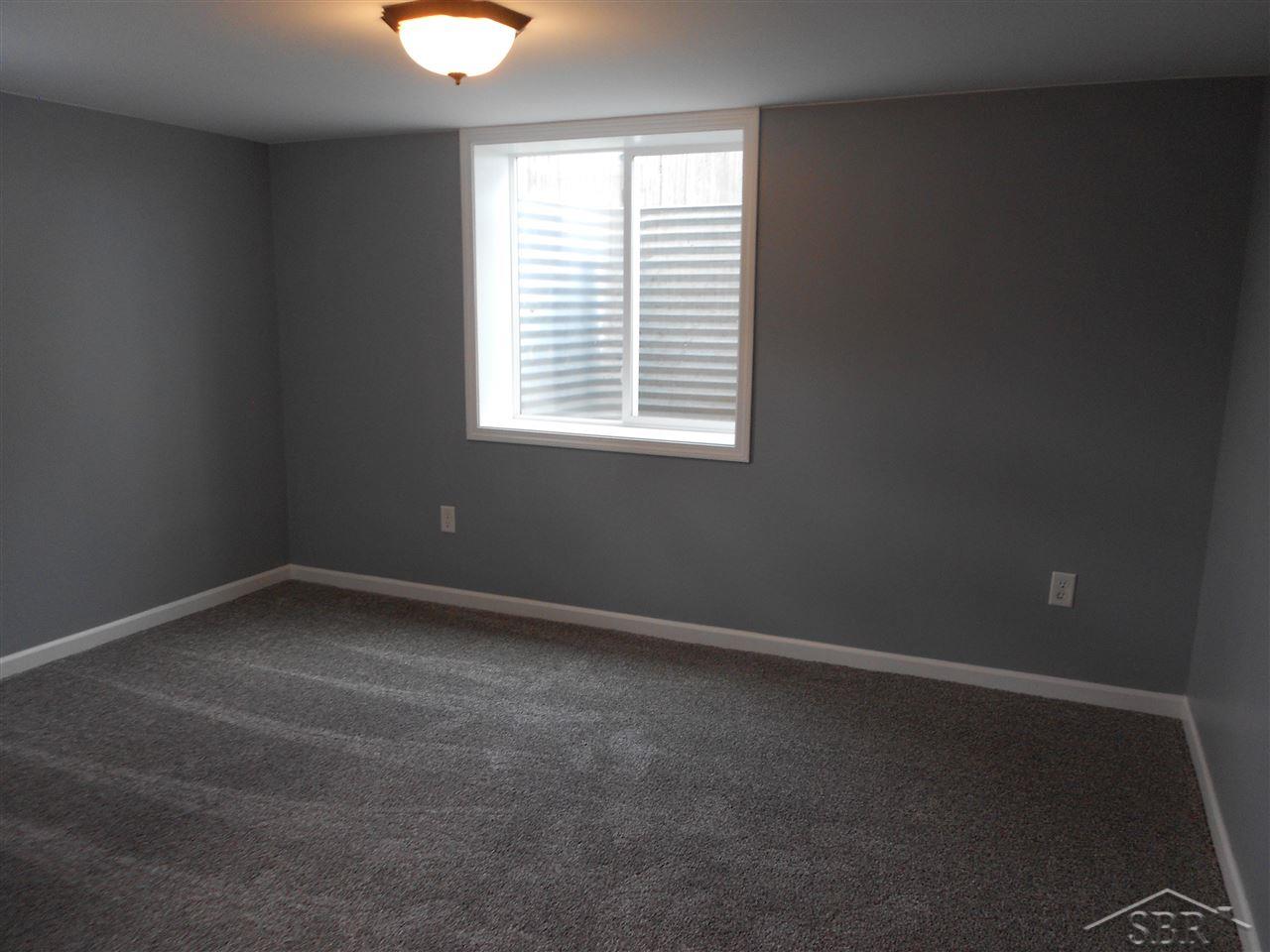 5881 Garfield Road Freeland, MI 48623 - Photo 14 of 31 50041191-13.JPG