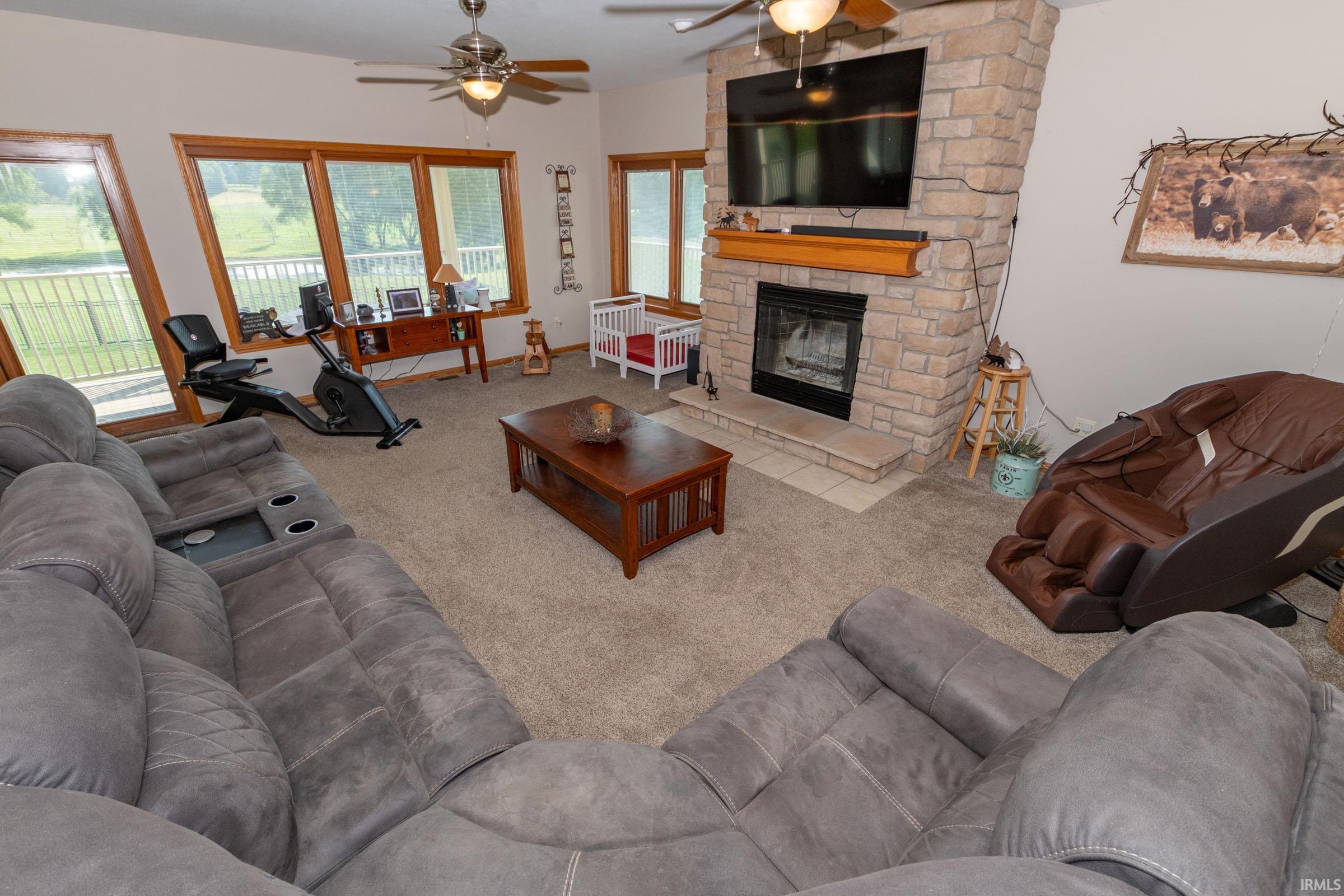 24465 Copper Ridge Drive Goshen, IN 46526 - Photo 8 of 36