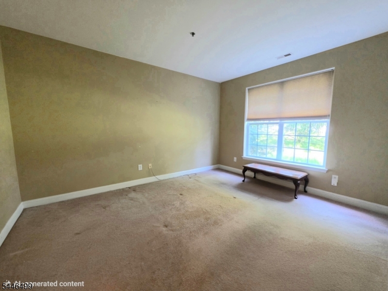 77 Limerick Lane Phillipsburg, NJ 08865 - Photo 10 of 12