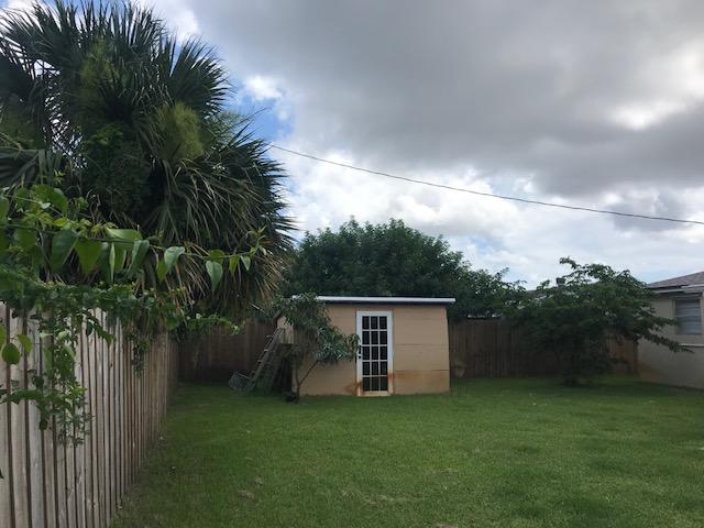 2133 Worthington Road West Palm Beach, FL 33409 - Photo 18 of 19 IMG_4976