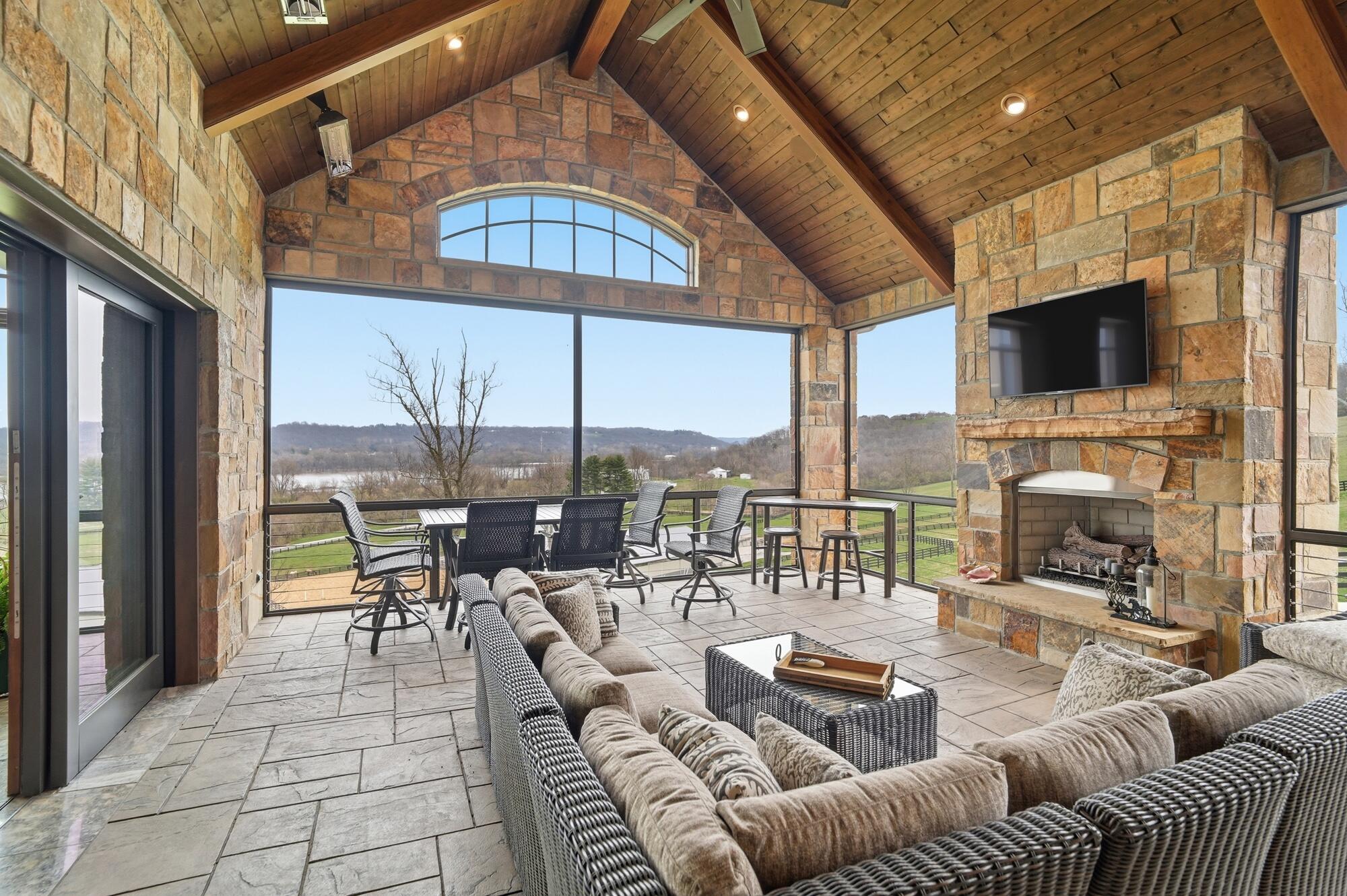 1 Rivers Pointe Drive Hebron, KY 41048 - Photo 9 of 48