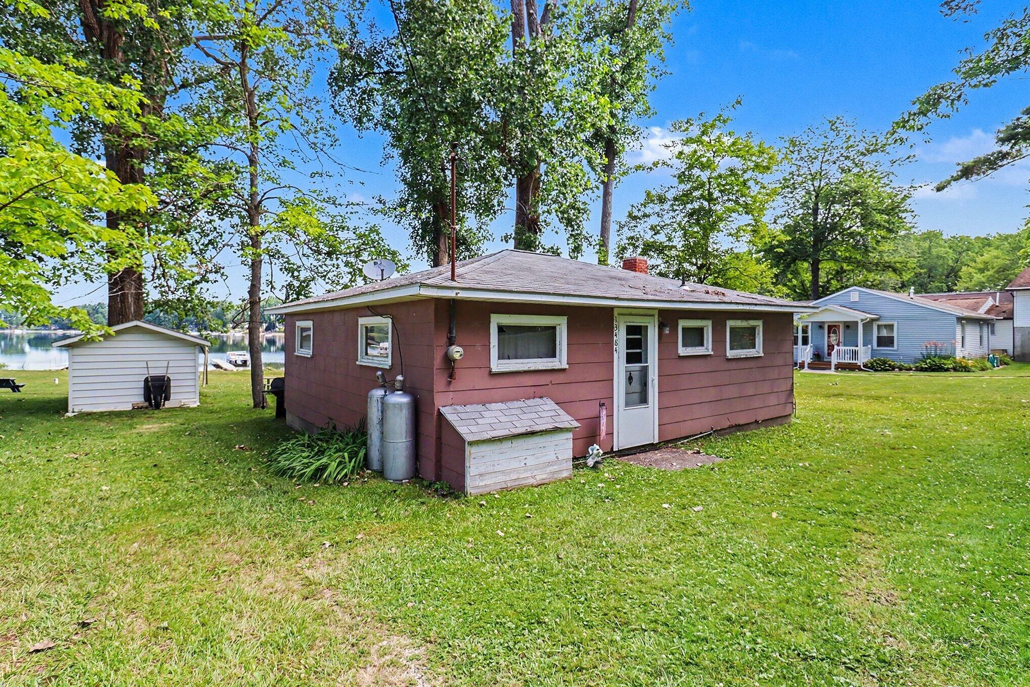 13484 West McBride Road Coral, MI 49322 - Photo 3 of 15 004_file_8101