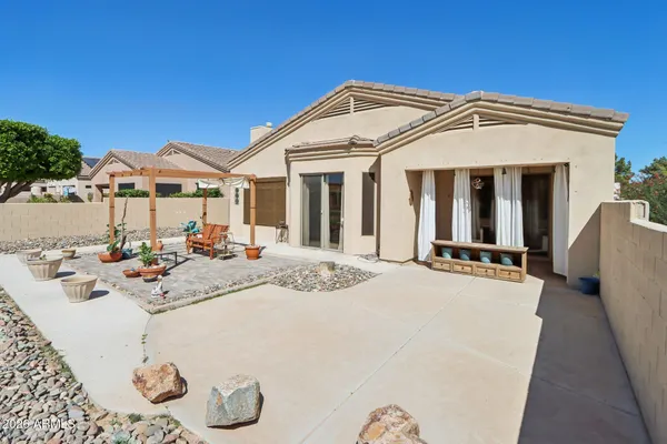 $725,000 | 7002 South 38th Place, Phoenix, AZ 85042