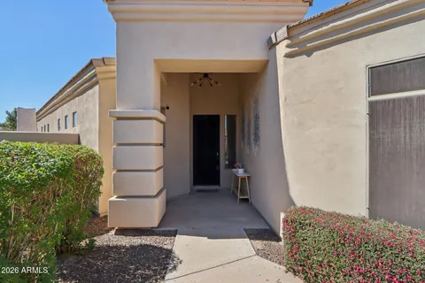 $725,000 | 7002 South 38th Place, Phoenix, AZ 85042