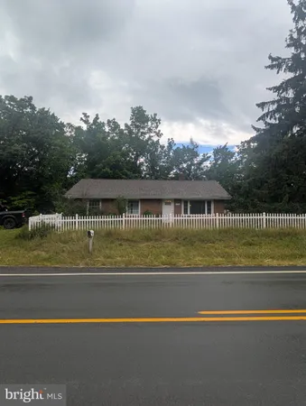 $350,000 | 8916 John Marshall Highway, Strasburg, VA 22641