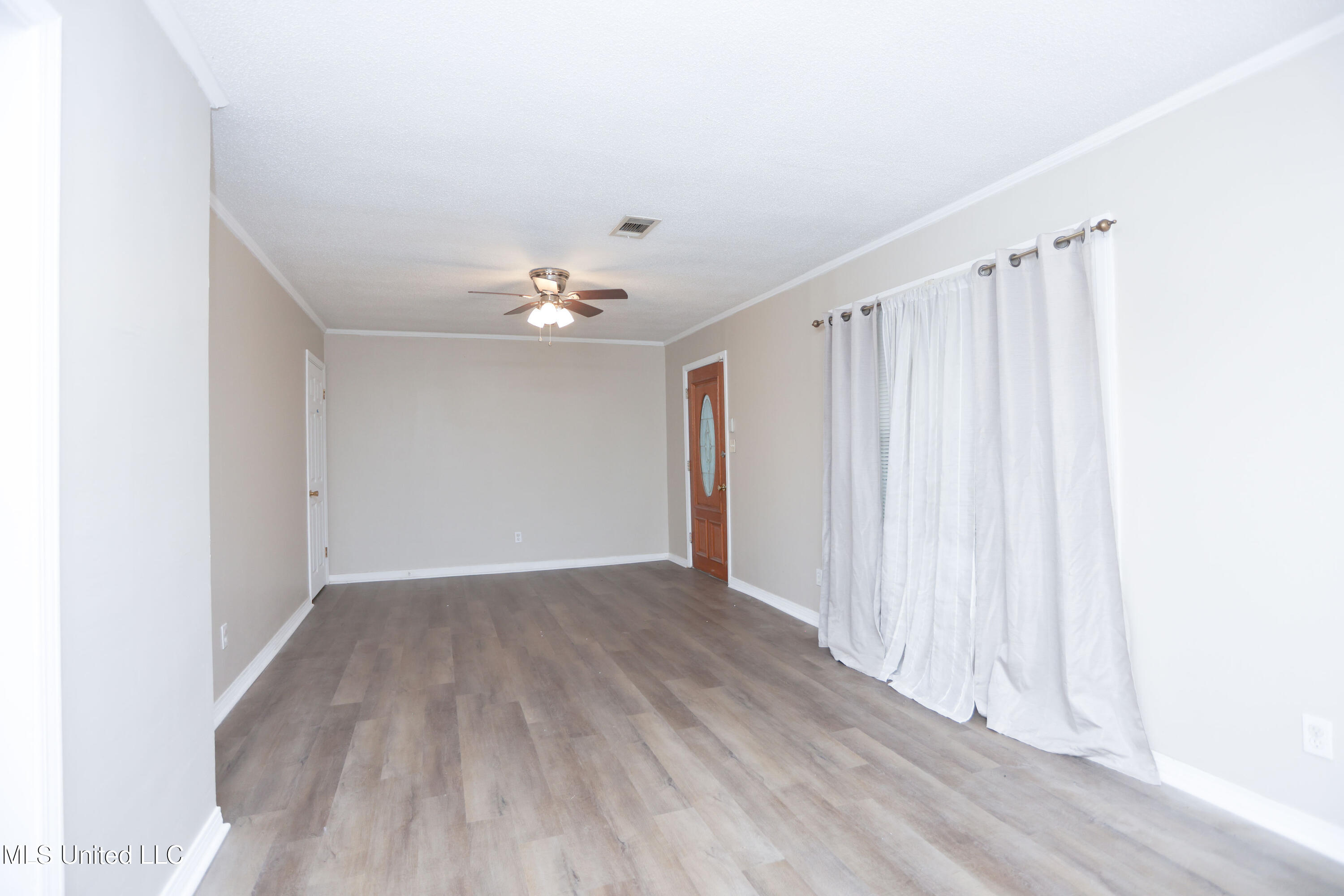 5448 Crepe Myrtle Drive Jackson, MS 39206 - Photo 7 of 13 IMG_6382