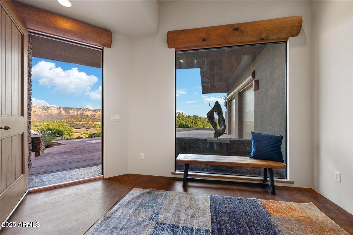 730-750 Rhapsody Road Sedona, AZ 86336 - Photo 13 of 63 004-Entry Views