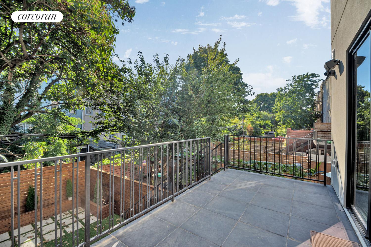 408 Monroe Street Brooklyn, NY 11221 - Photo 8 of 32