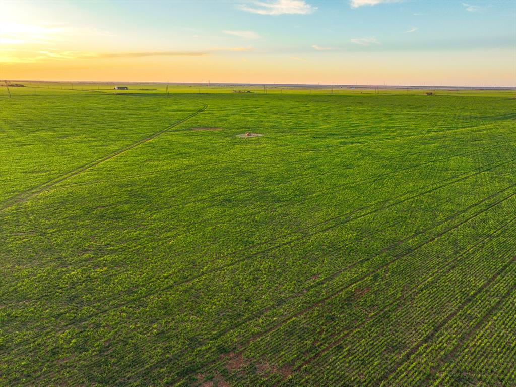 159 Co Road Munday, TX 76371 - Photo 1 of 31 a view of an ocean from a room