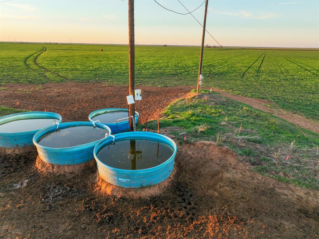 159 Co Road Munday, TX 76371 - Photo 28 of 31 a view of a swimming pool with a yard