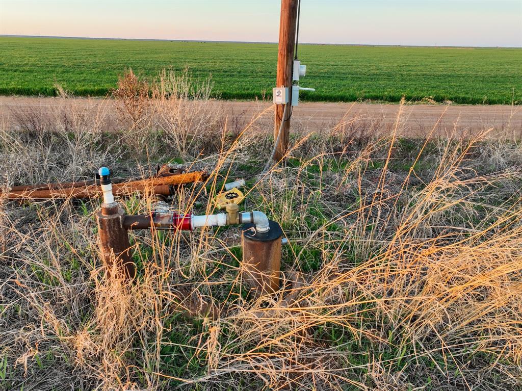 159 Co Road Munday, TX 76371 - Photo 4 of 31 a view of a lake