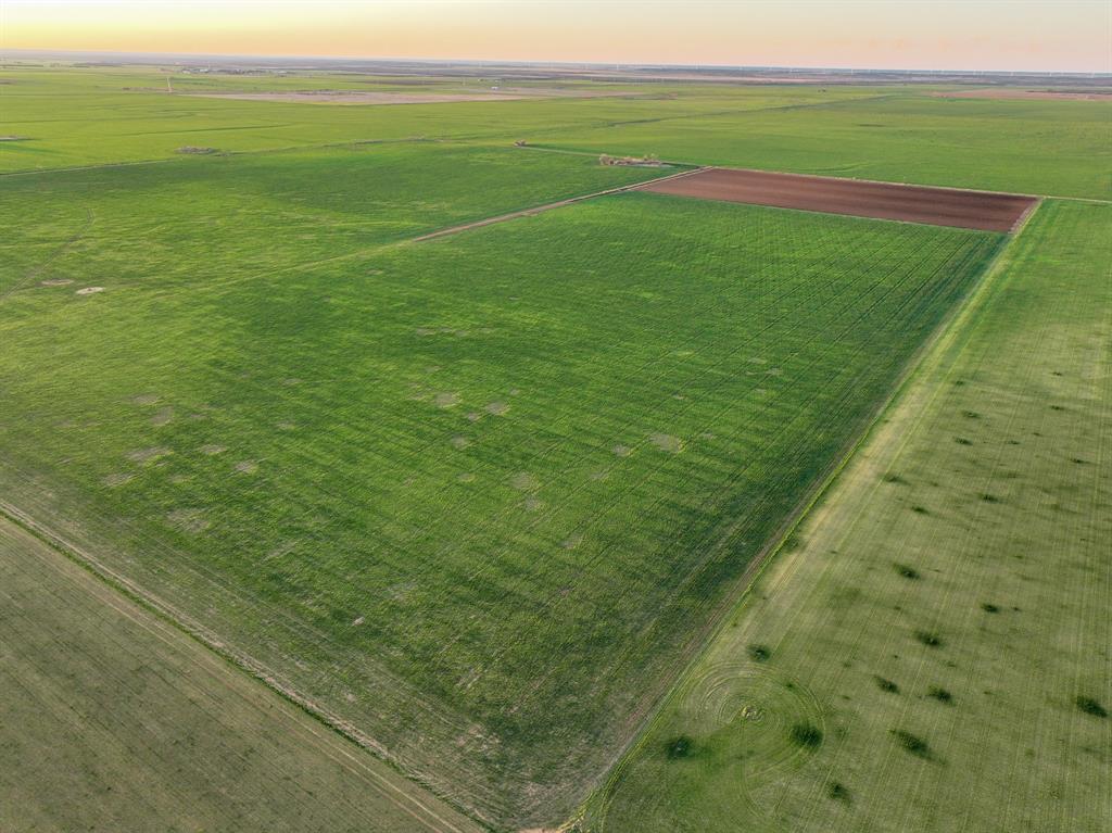 159 Co Road Munday, TX 76371 - Photo 10 of 31 a view of an ocean from a balcony