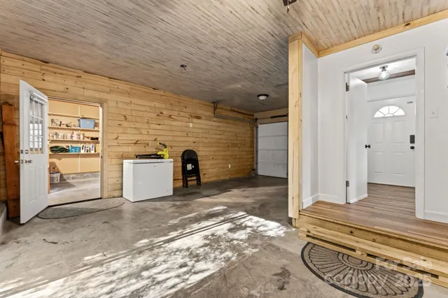 a view of a storage & utility room