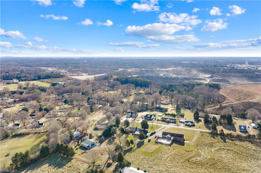 177 Monticello Road Statesville, NC 28625 - Photo 35 of 39