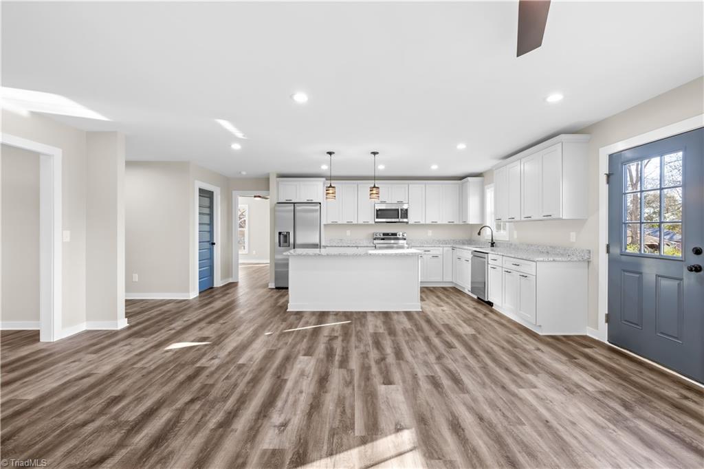 177 Monticello Road Statesville, NC 28625 - Photo 5 of 39