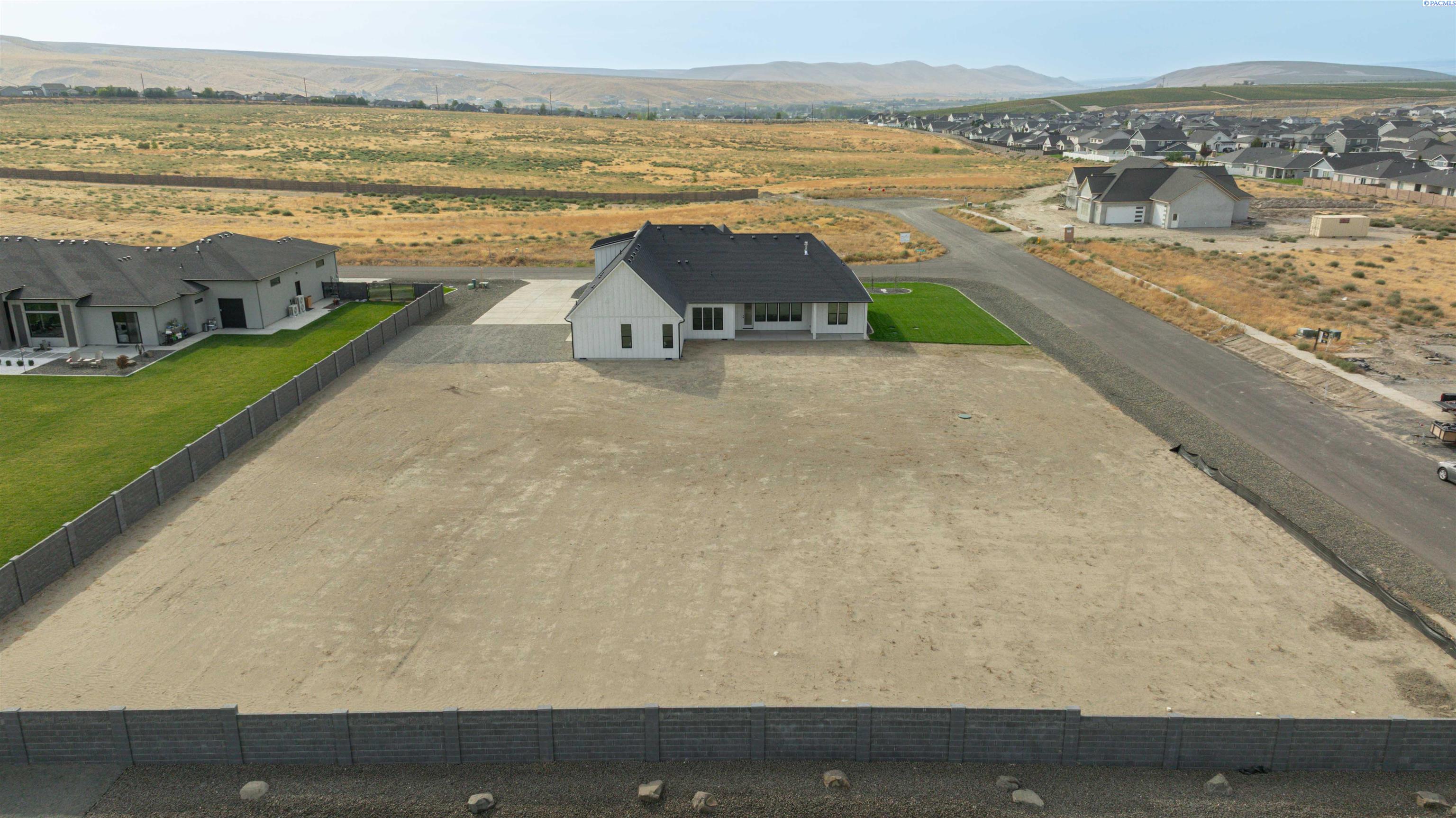 7403 Haystack Street Kennewick, WA 99338 - Photo 47 of 48 Gallery Image 47
