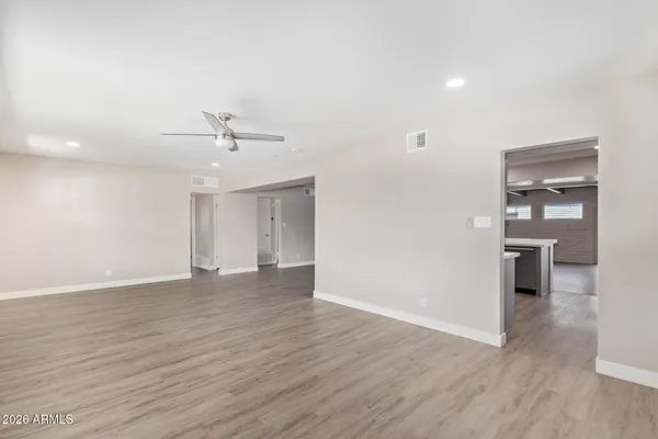 $3,200 | 2136 West Village Drive, Phoenix, AZ 85023