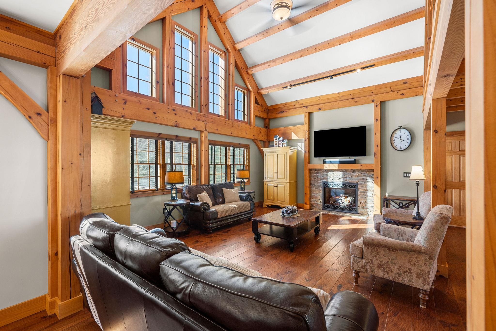 172 S Road Deerfield, NH 03037 - Photo 3 of 60 Gallery Image 3