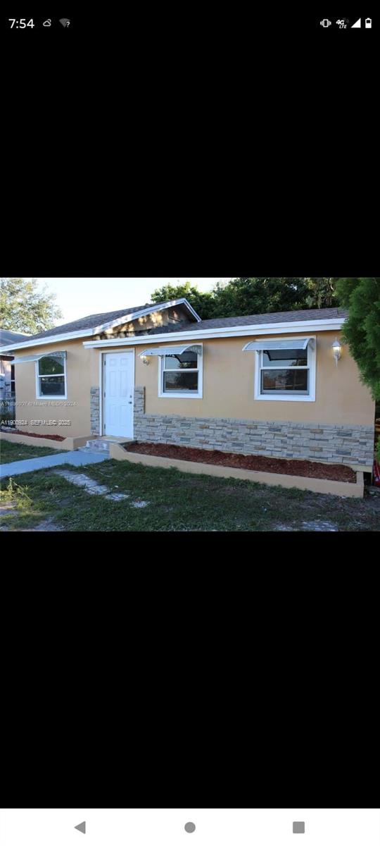 1918 Northwest 82nd Street Miami, FL 33147 - Photo 7 of 15 a view of a back yard