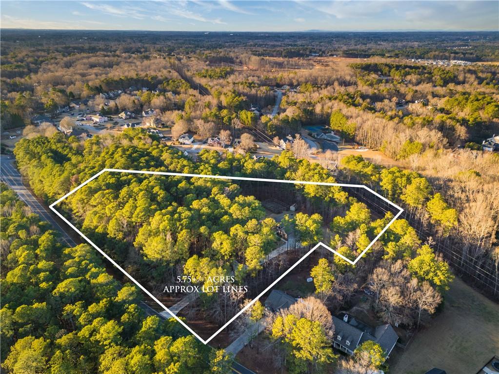 390 Herring Road Grayson, GA 30017 - Photo 4 of 59