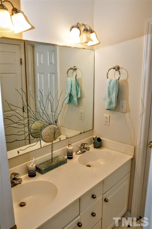 2132 Bellaire Avenue Raleigh, NC 27608 - Photo 10 of 15 Gallery Image 10