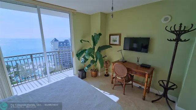 a bathroom with a sink vanity and a mirror