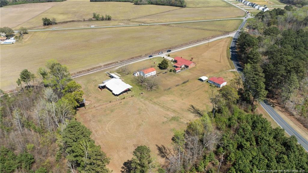 1411 Scott Currie Road Raeford, NC 28376 - Photo 4 of 25 Photo 4