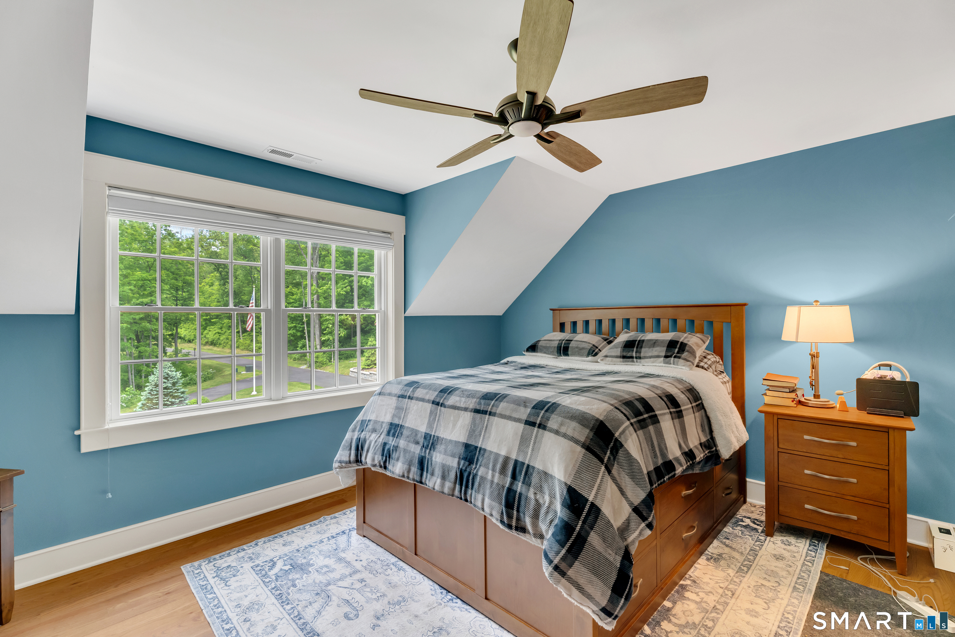 49 Round Hill Road Bethany, CT 06524 - Photo 31 of 40