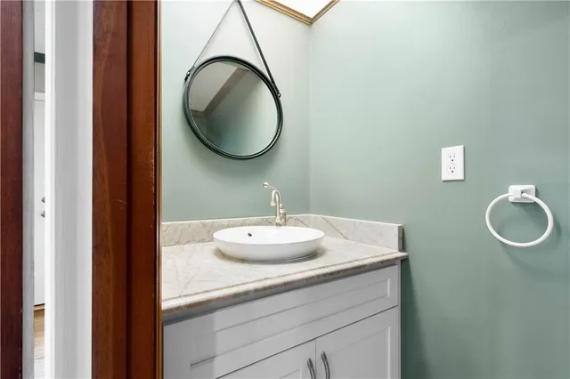 $699,000 | 507 Buttermilk Lane, Bradford Woods, PA 15015