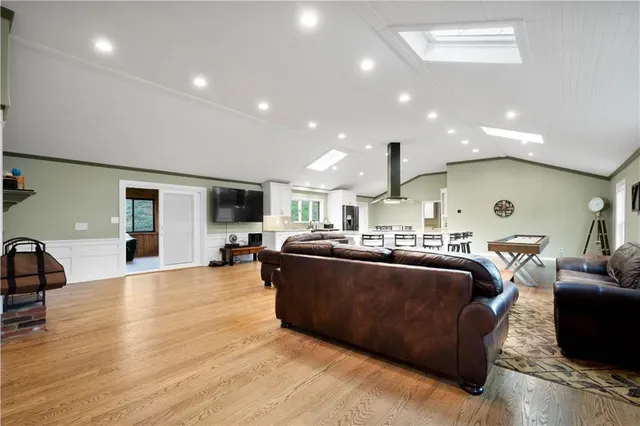 $699,000 | 507 Buttermilk Lane, Bradford Woods, PA 15015