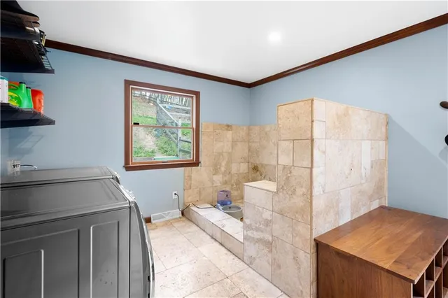 $699,000 | 507 Buttermilk Lane, Bradford Woods, PA 15015