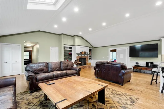 $699,000 | 507 Buttermilk Lane, Bradford Woods, PA 15015