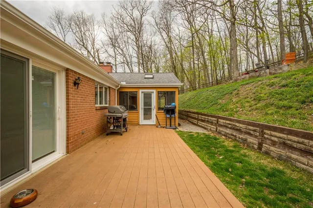 $699,000 | 507 Buttermilk Lane, Bradford Woods, PA 15015