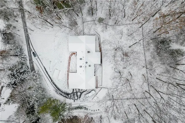 $699,000 | 507 Buttermilk Lane, Bradford Woods, PA 15015