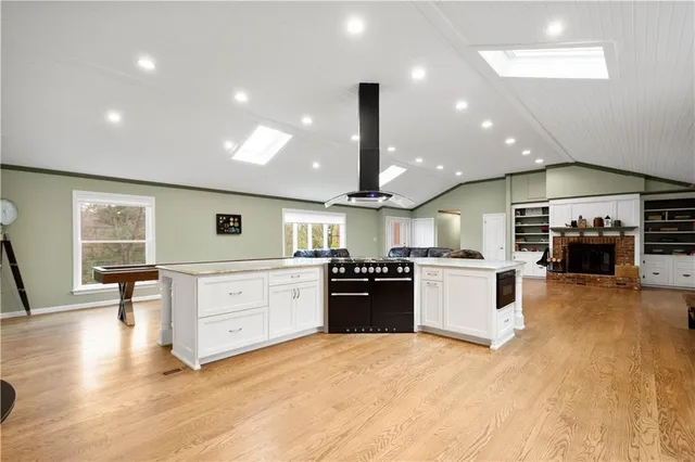 $699,000 | 507 Buttermilk Lane, Bradford Woods, PA 15015