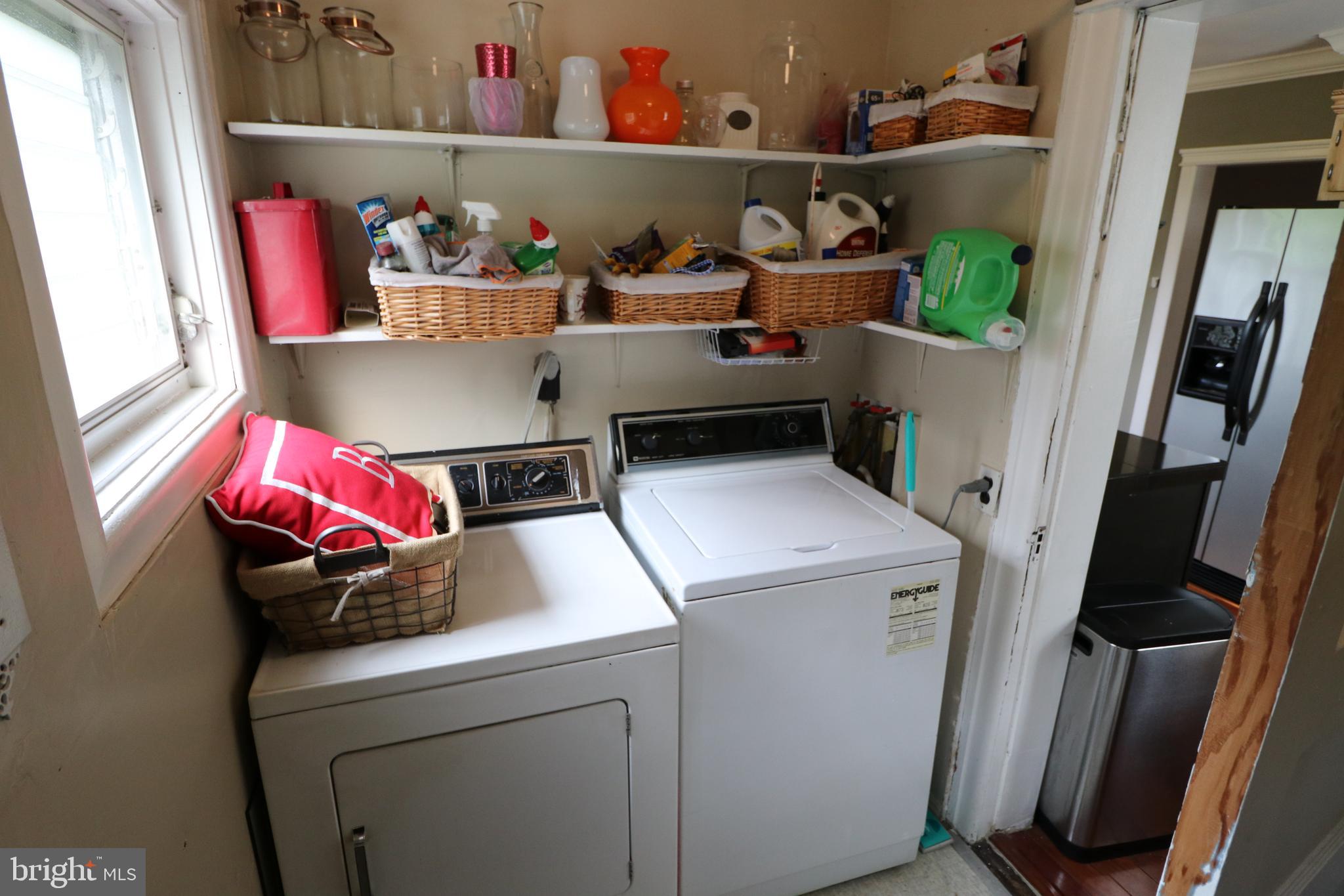 1712 South State Road Upper Darby, PA 19082 - Photo 17 of 40 Laundry Room