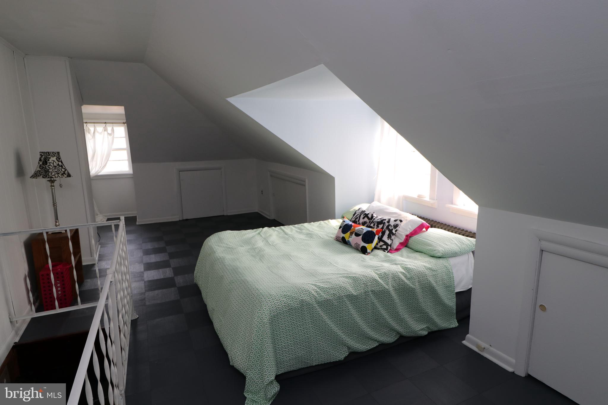 1712 South State Road Upper Darby, PA 19082 - Photo 36 of 40 Attic/4th Bedroom