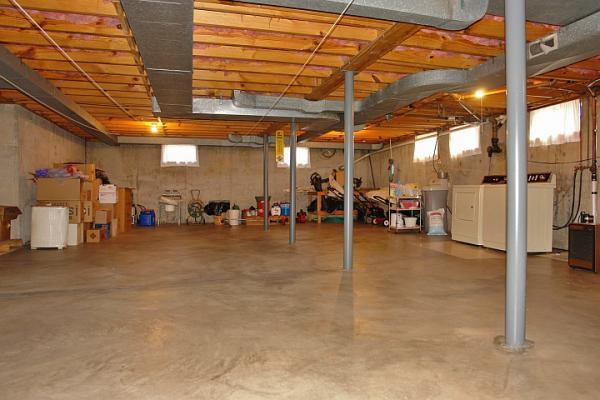 358 Blue Ridge Drive Blue Ridge, VA 24064 - Photo 15 of 22 a view of a room with gym equipment