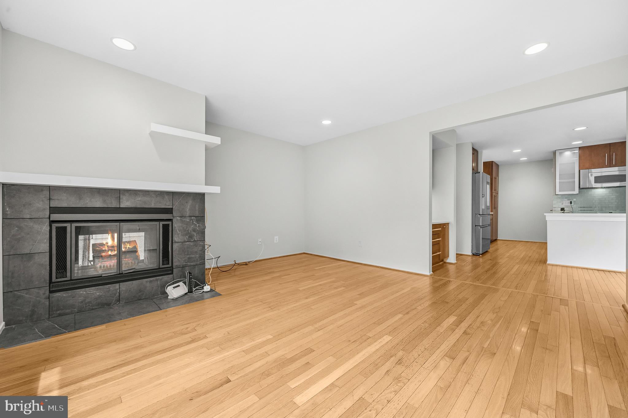 2105 South Bay Lane Reston, VA 20191 - Photo 17 of 71
